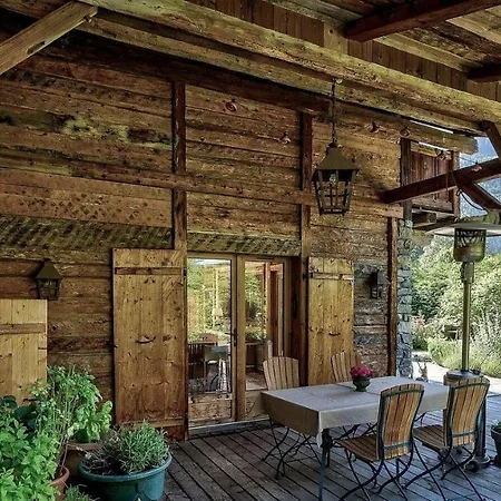 Holiday home Magnificent Bortji Chalet *